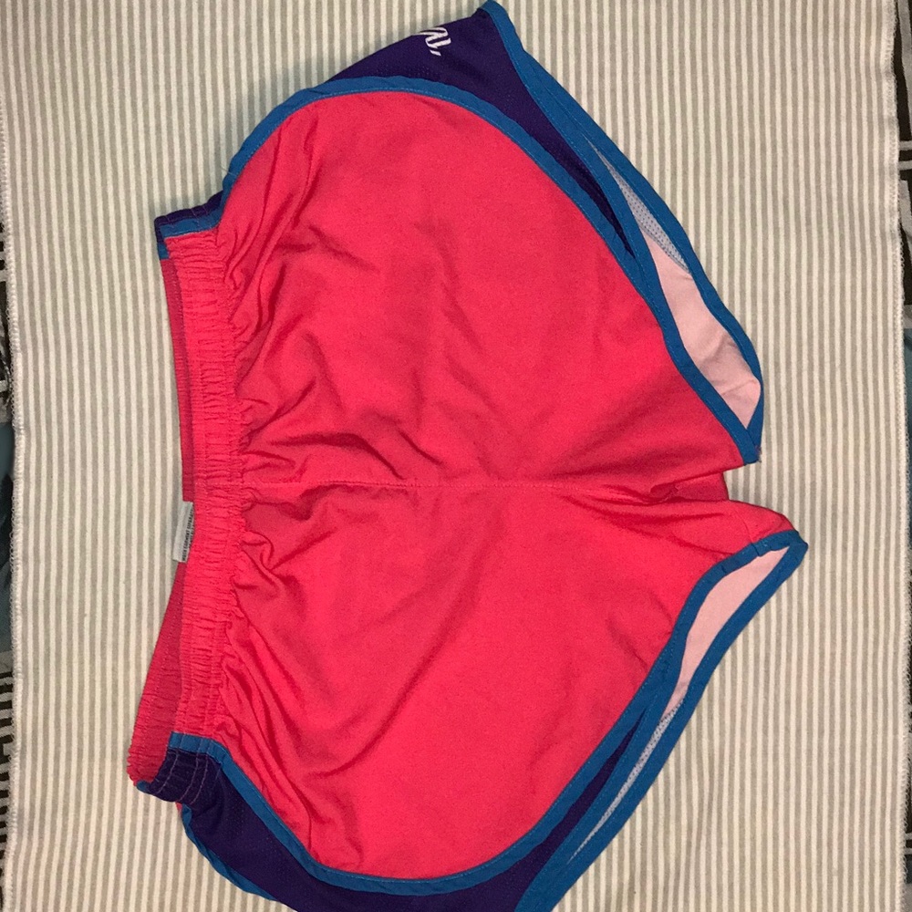 Running shorts